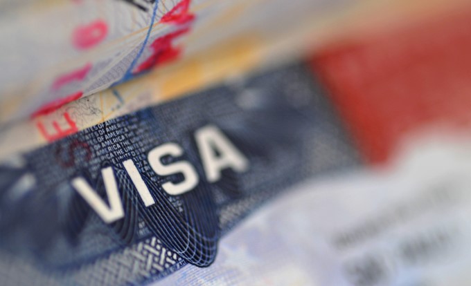 EUA agora vão olhar seu perfil no Facebook antes de conceder visto