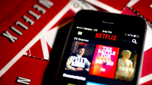 Netflix Offline: fontes sugerem que serviço de streaming poderá oferecer conteúdo offline em 2017