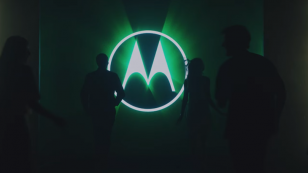 VÍDEO: Motorola provoca Samsung e Apple