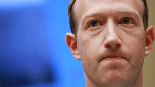 Facebook perde $120 bilhões em 1 dia