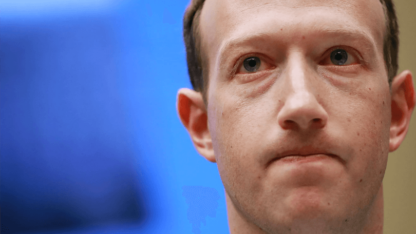 Facebook perde $120 bilhões em 1 dia